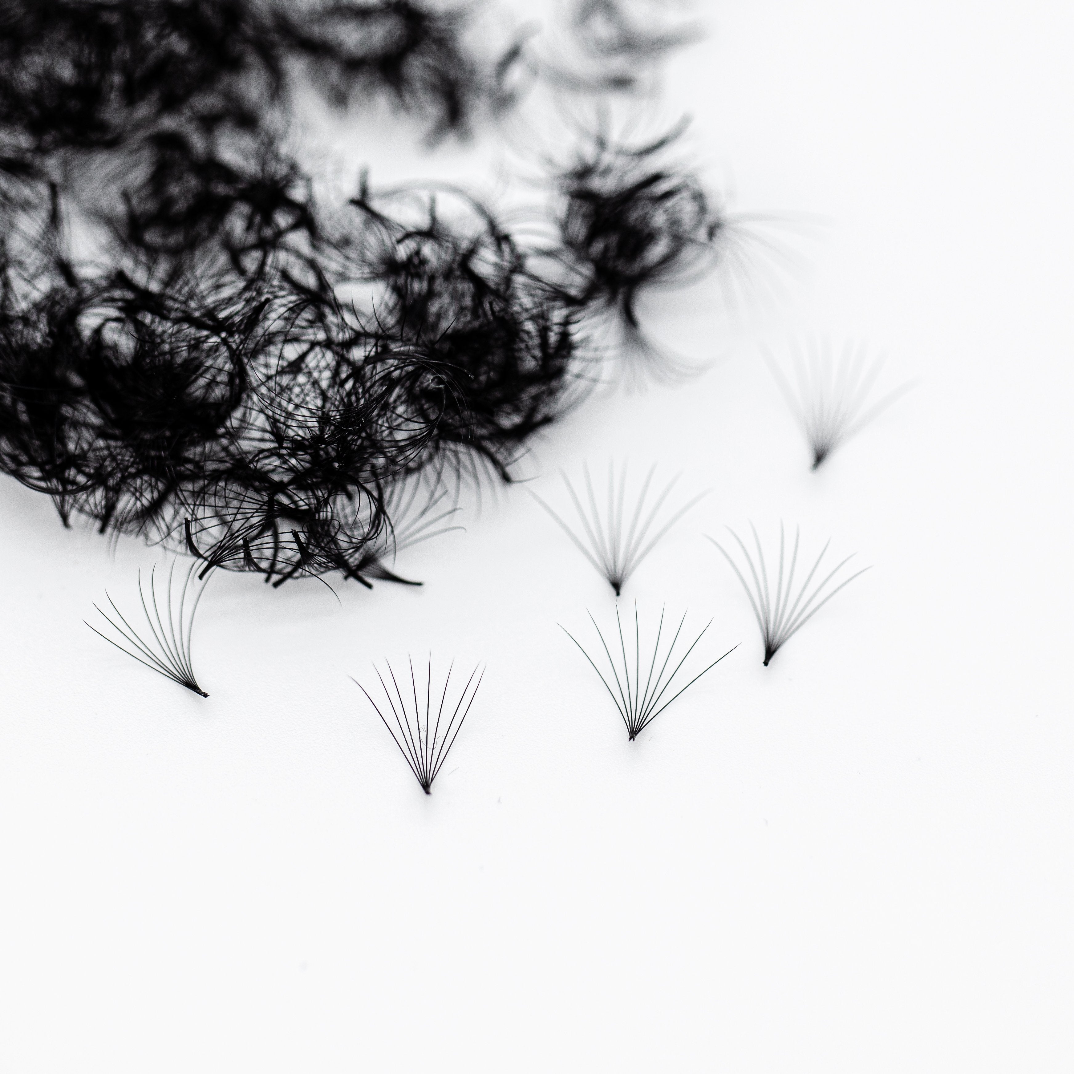 Handmade wide fans 7D | 0.07 | synthetic mink close up