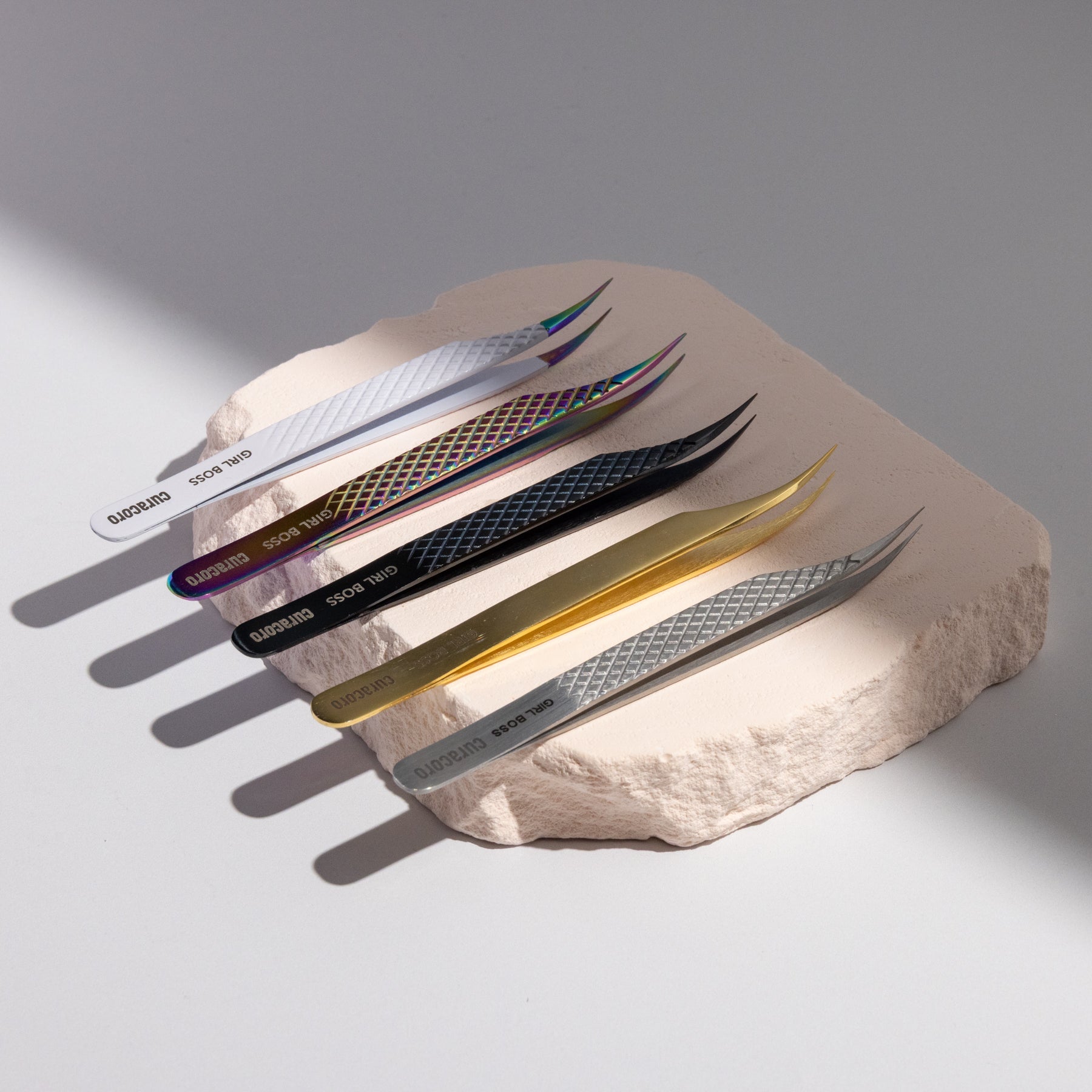 Curacoro Girl Boss Tweezer Collection