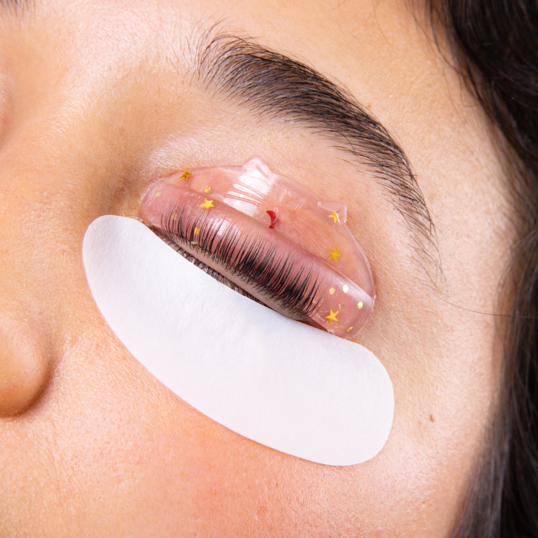 Lash Lift Shields - Kitty Kinks on a model eyers.