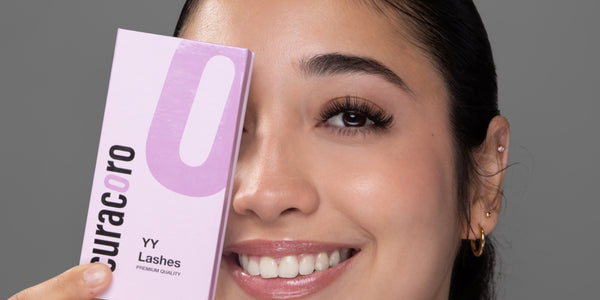 U-Shaped Lashes Explained: The Structure Behind Cleaner Hybrid & Volume Sets