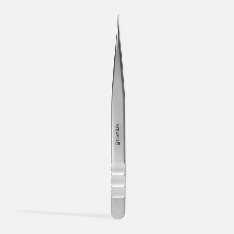Blooming Straight Isolation Tweezer – Classic Lash Tool | Curacoro