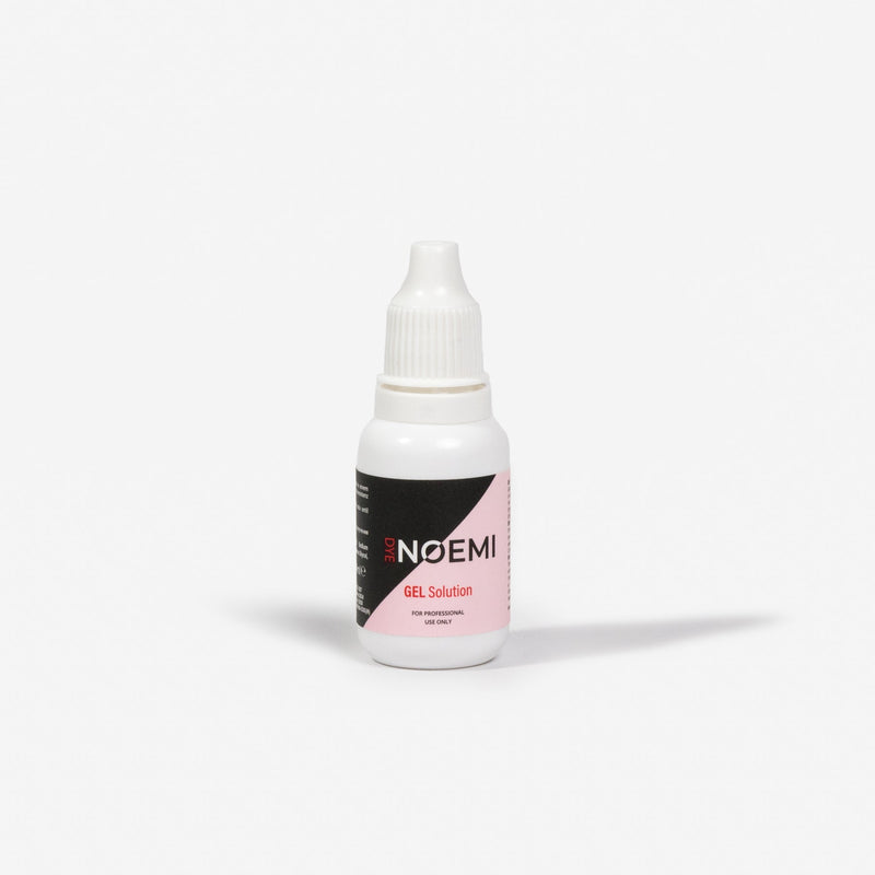 Noemi Gel Developer 3% Bottle Over White Background