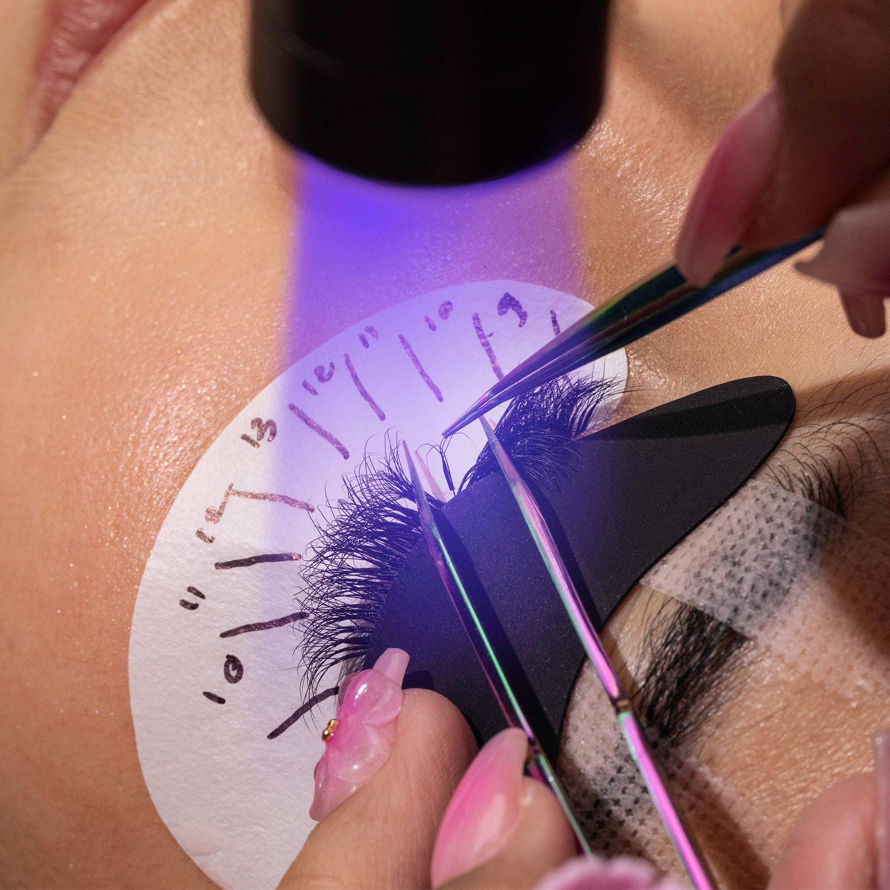 UV Instaset Black - Glue for Eyelash Extensions 5ml