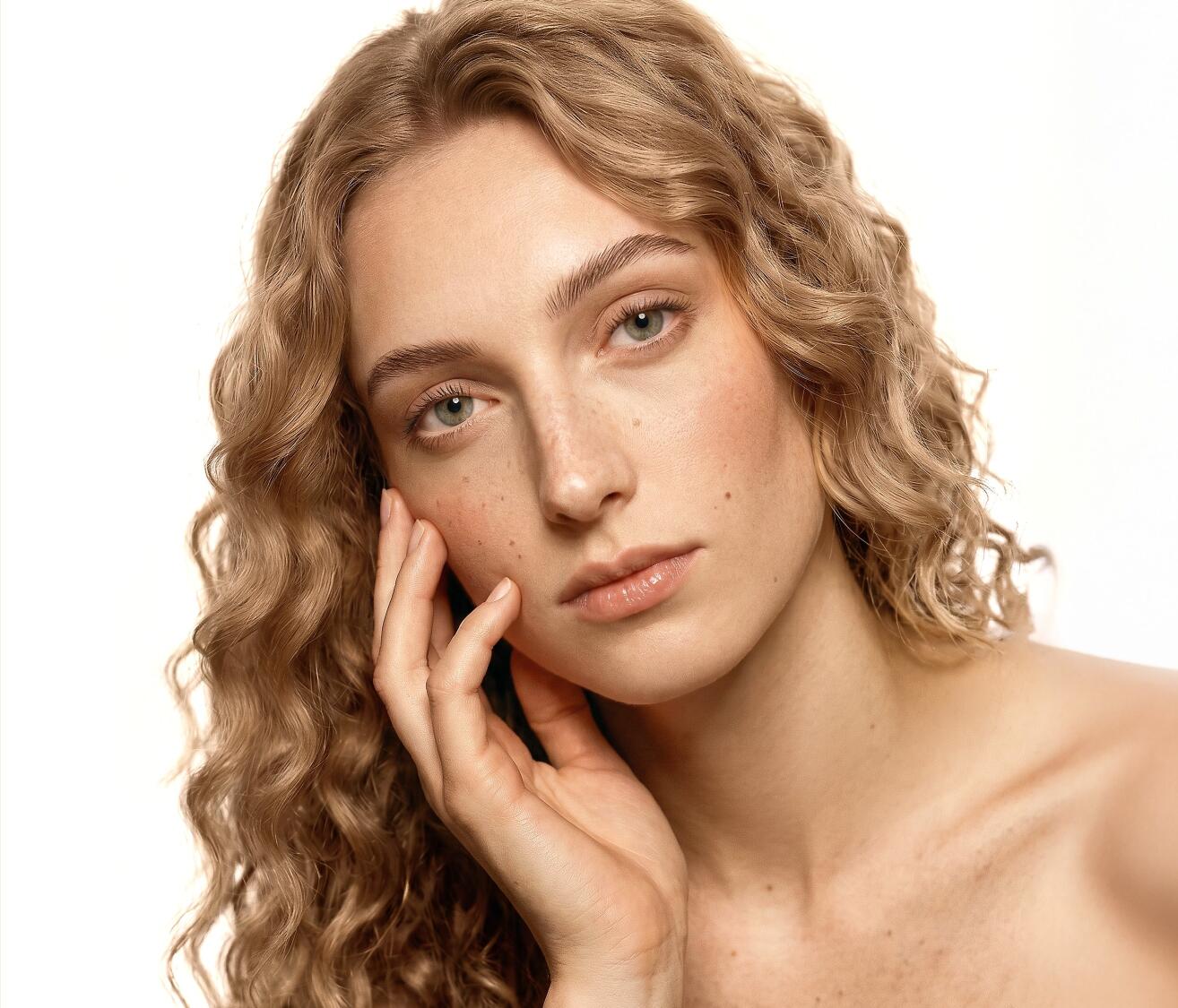 Eyebrow and Eyelash Cream Dye NUDE RANGE BRONSUN light brown 